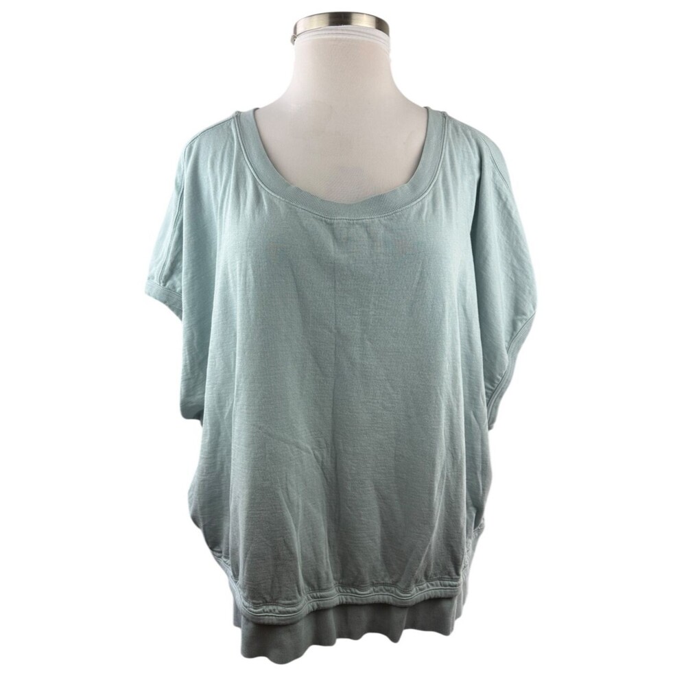 ✨2/$20 Athleta Sundown Shirred Pale Blue Pullover SS Sweatshirt Plus Size 3X - Picture 2 of 10